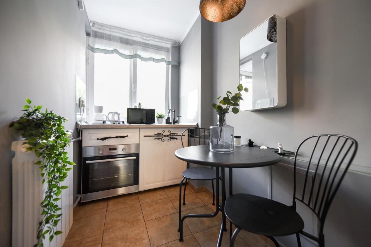 Captivating Old Town Apartment Bucureşti Exterior foto