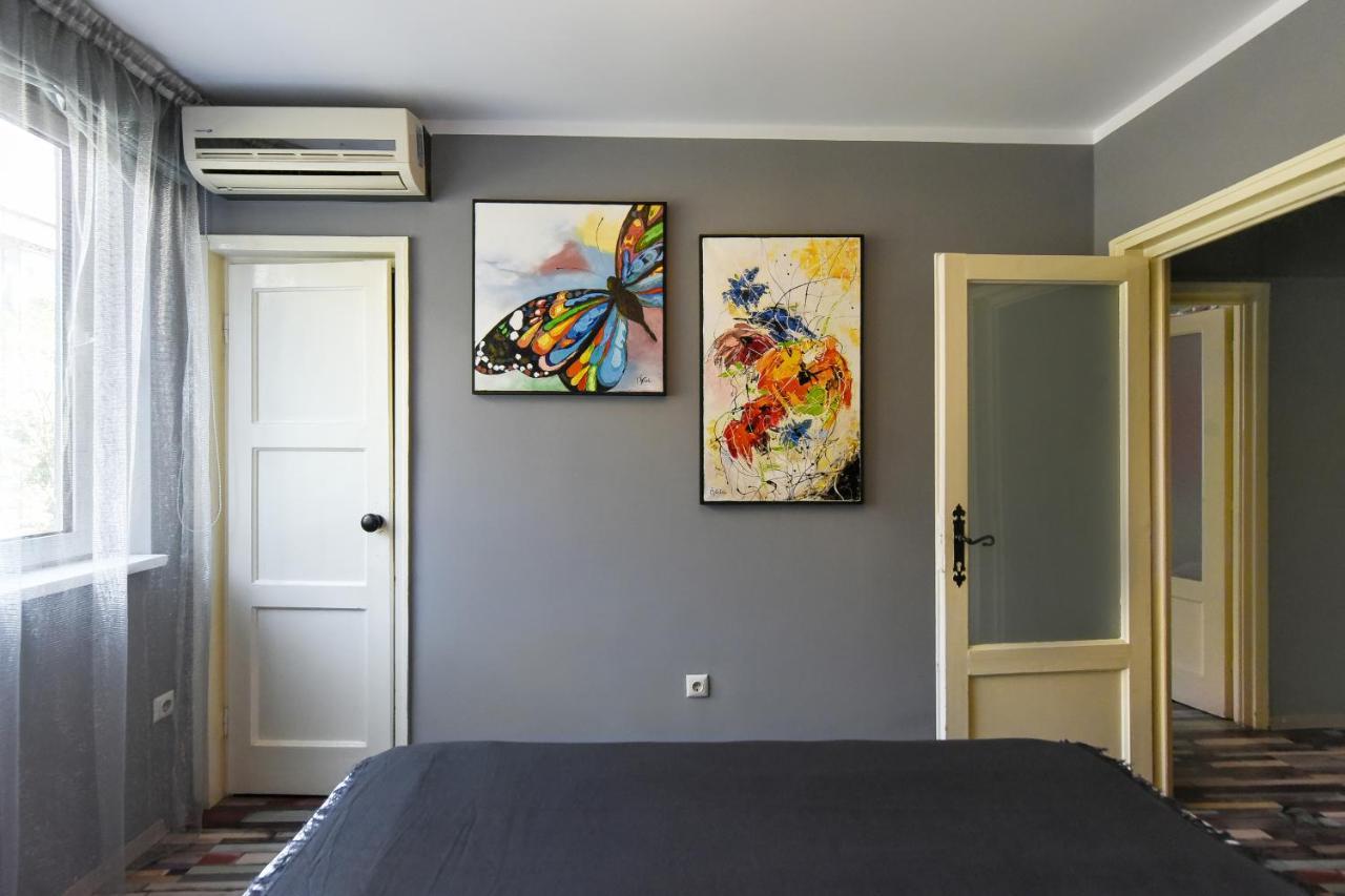 Captivating Old Town Apartment Bucureşti Exterior foto